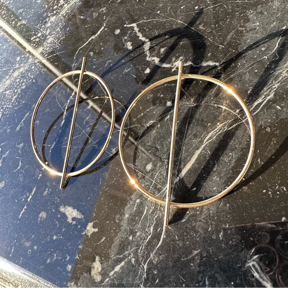 GOLD ♡ LOLA Earrings ♡ - Picture 6 of 7